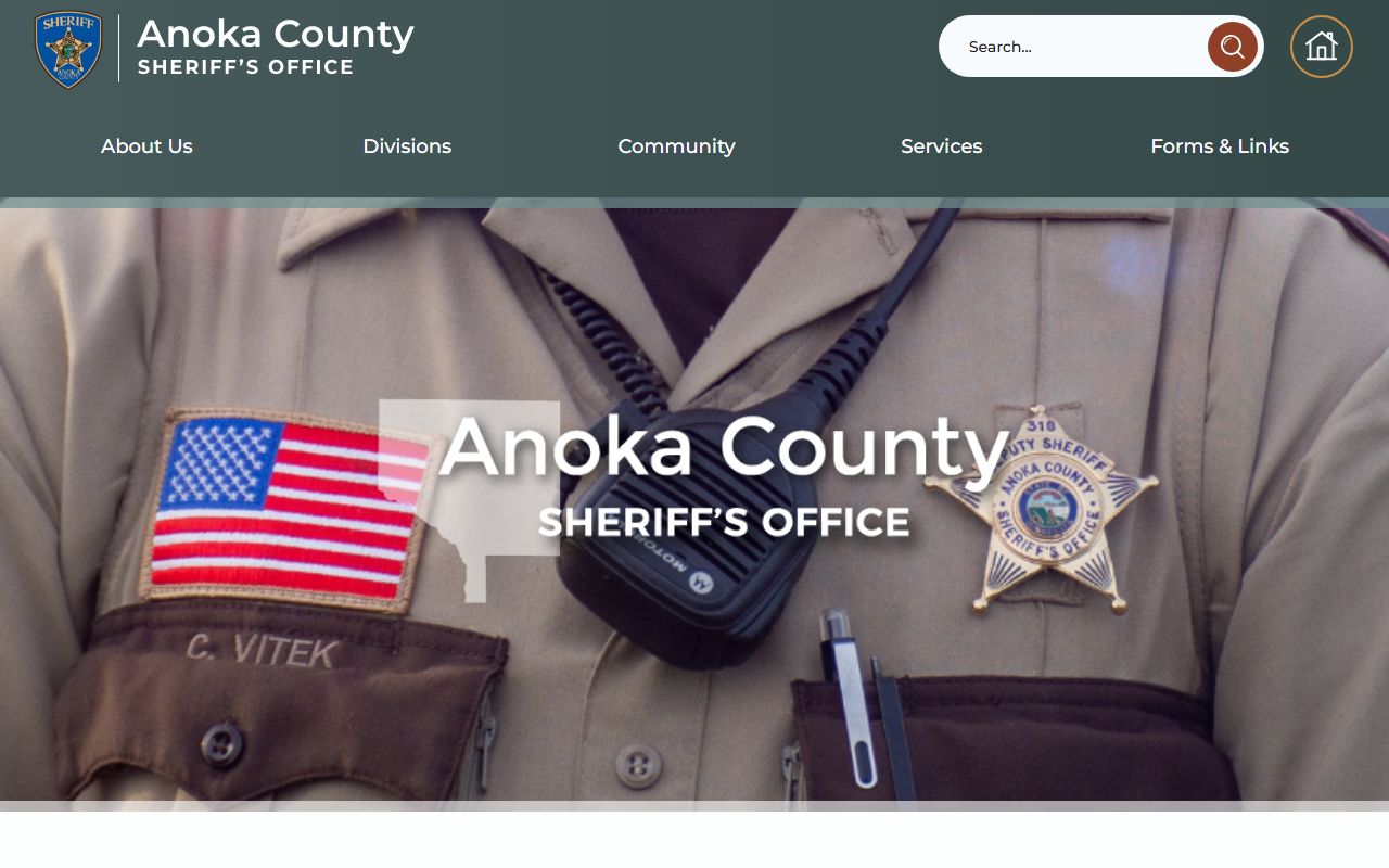 Anoka County Sheriff homepage with inmate locator and warrant search links